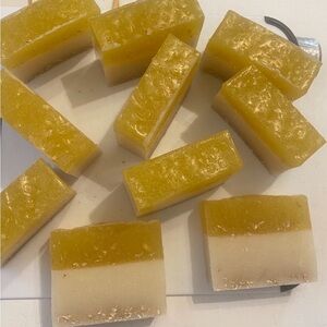 Honey and Oats (hydrates and soothes your skin) 9.99